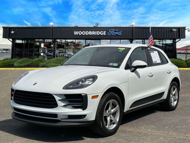 2021 Porsche Macan AWD
