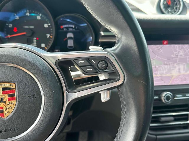 2021 Porsche Macan AWD