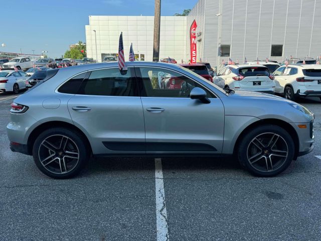 2021 Porsche Macan S AWD