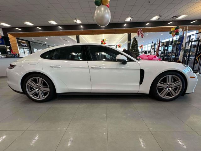 2021 Porsche Panamera 4 AWD 2021 Porsche Panamera 4 AWD