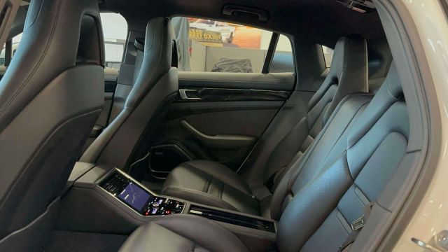 2021 Porsche Panamera 4 AWD 2021 Porsche Panamera 4 AWD