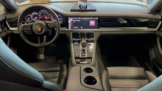 2021 Porsche Panamera 4 AWD 2021 Porsche Panamera 4 AWD