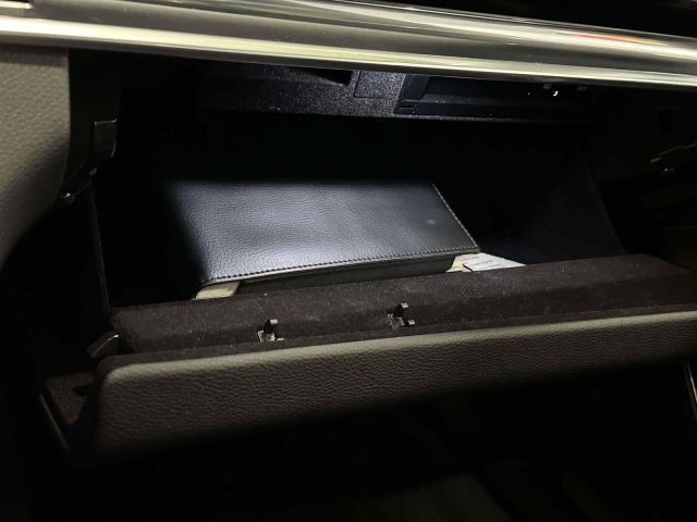 2021 Porsche Panamera 4 AWD 2021 Porsche Panamera 4 AWD