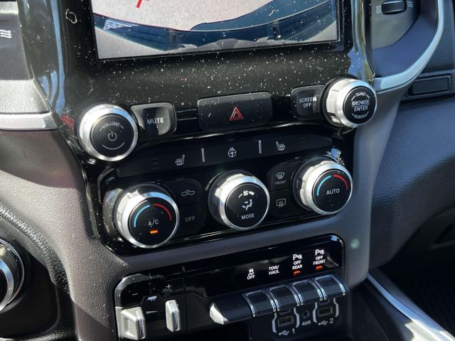 2021 Ram 1500 Big Horn 4x4 Crew Cab 57 Box