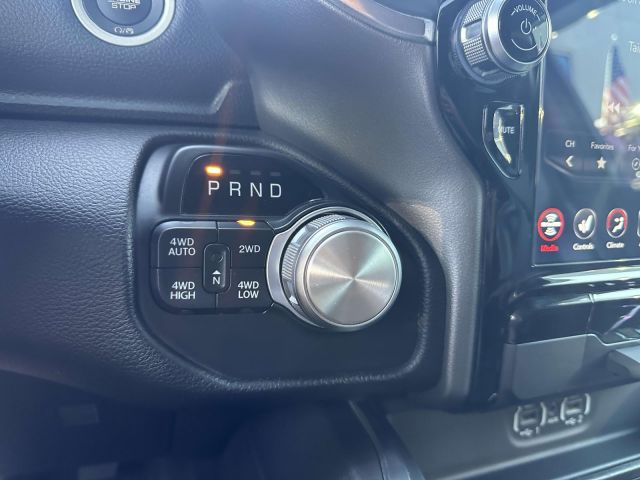 2021 Ram 1500 Laramie 4x4 Crew Cab 57 Box