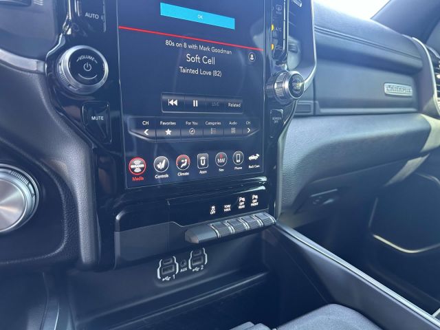 2021 Ram 1500 Laramie 4x4 Crew Cab 57 Box