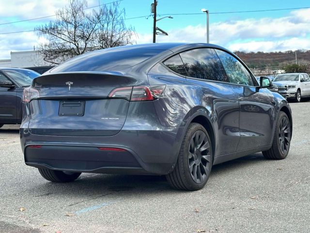 2021 Tesla Model Y Long Range AWD 2021 Tesla Model Y Long Range AWD