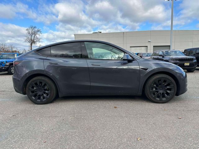 2021 Tesla Model Y Long Range AWD 2021 Tesla Model Y Long Range AWD