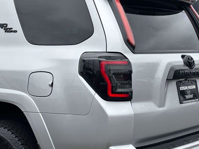 2021 Toyota 4Runner TRD Off Road