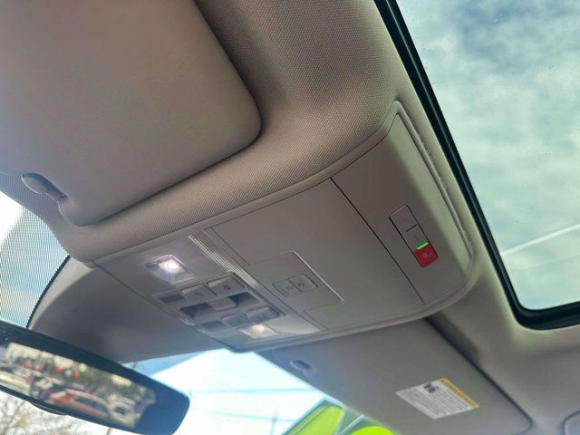 2021 Volkswagen Atlas 3.6L V6 SEL Premium R-Line 2021 Volkswagen Atlas 3.6L V6 SEL Premium R-Line