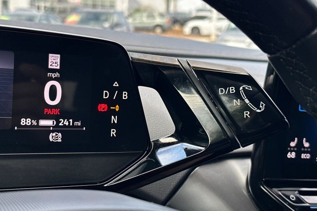 2021 Volkswagen ID.4 Pro 2021 Volkswagen ID.4 Pro