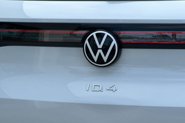 2021 Volkswagen ID.4 Pro 2021 Volkswagen ID.4 Pro