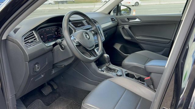 2021 Volkswagen Tiguan 2.0T SE 4MOTION