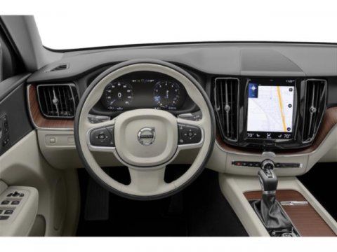 2021 Volvo Xc60 Momentum 2021 Volvo Xc60 Momentum