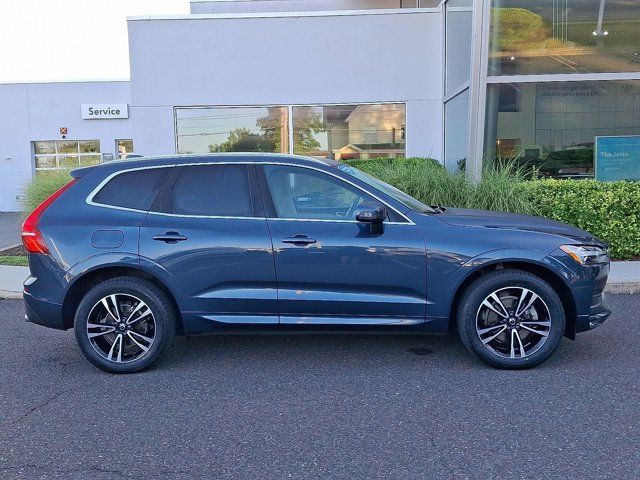 2021 Volvo XC60 Momentum