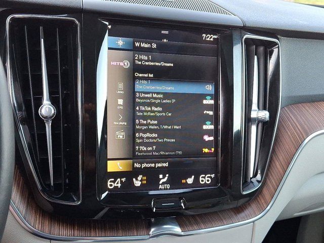2021 Volvo XC60 Momentum