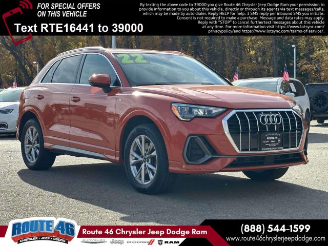 2022 Audi Q3 S line Premium 45 TFSI quattro 2022 Audi Q3 S line Premium 45 TFSI quattro