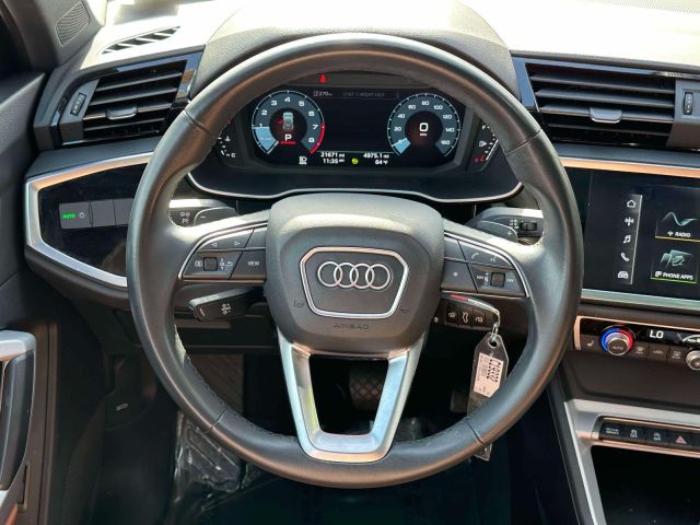 2022 Audi Q3 S line Premium 45 TFSI quattro 2022 Audi Q3 S line Premium 45 TFSI quattro
