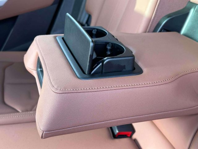 2022 Audi Q3 S line Premium 45 TFSI quattro 2022 Audi Q3 S line Premium 45 TFSI quattro