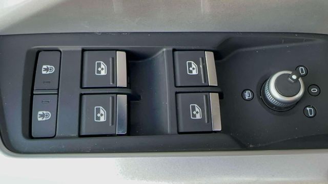 2022 Audi Q3 S line Premium 45 TFSI quattro 2022 Audi Q3 S line Premium 45 TFSI quattro