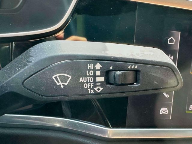 2022 Audi Q3 S line Premium 45 TFSI quattro 2022 Audi Q3 S line Premium 45 TFSI quattro