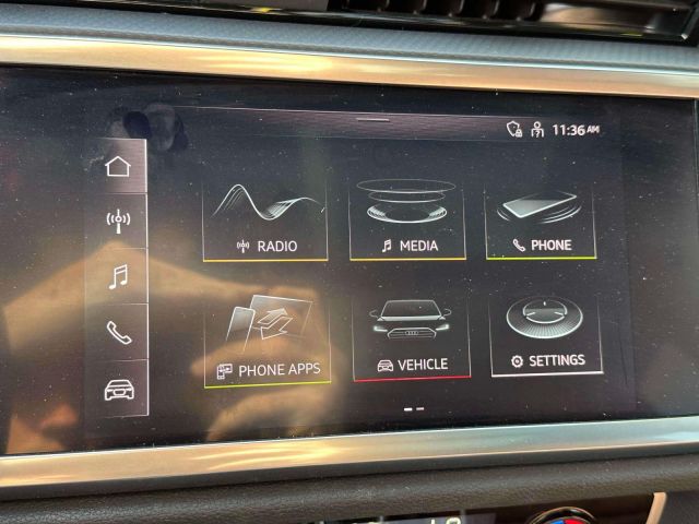 2022 Audi Q3 S line Premium 45 TFSI quattro 2022 Audi Q3 S line Premium 45 TFSI quattro