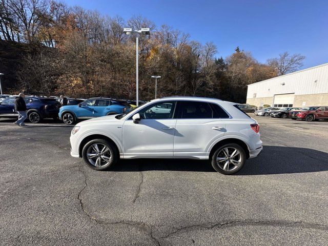 2022 Audi Q3 S line Premium Plus