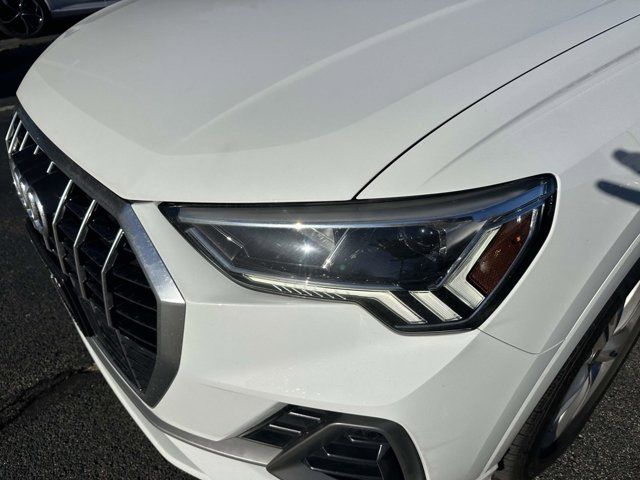 2022 Audi Q3 S line Premium Plus