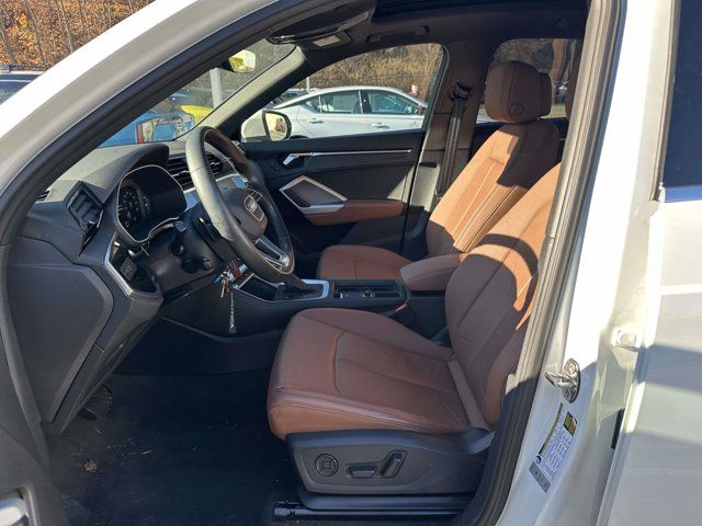 2022 Audi Q3 S line Premium Plus