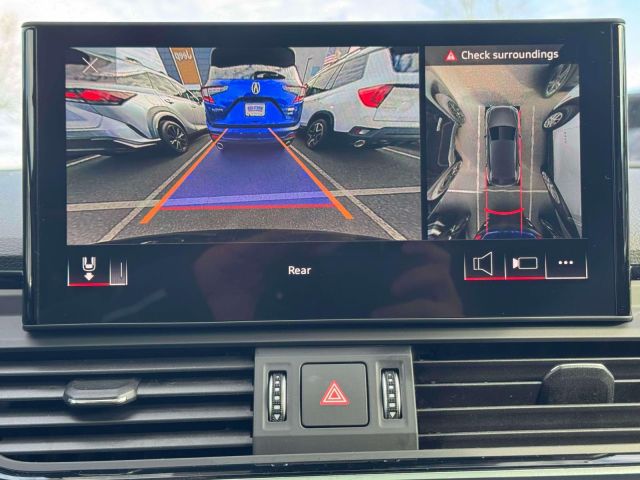 2022 Audi Q5 S line Premium Plus 45 TFSI quattro 2022 Audi Q5 S line Premium Plus 45 TFSI quattro