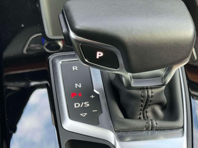 2022 Audi Q5 S line Premium Plus 45 TFSI quattro 2022 Audi Q5 S line Premium Plus 45 TFSI quattro