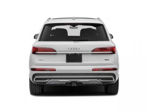 2022 Audi Q7 Premium 2022 Audi Q7 Premium