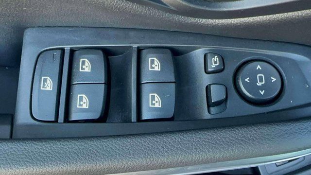 2022 BMW 3 Series 330i xDrive 2022 BMW 3 Series 330i xDrive