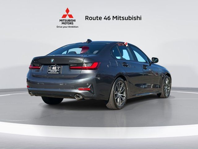 2022 BMW 3 Series 330i xDrive 2022 BMW 3 Series 330i xDrive