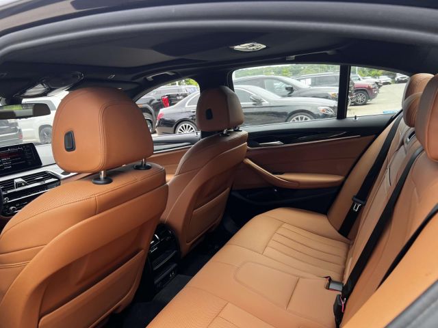2022 BMW 5 Series 530i xDrive Sedan