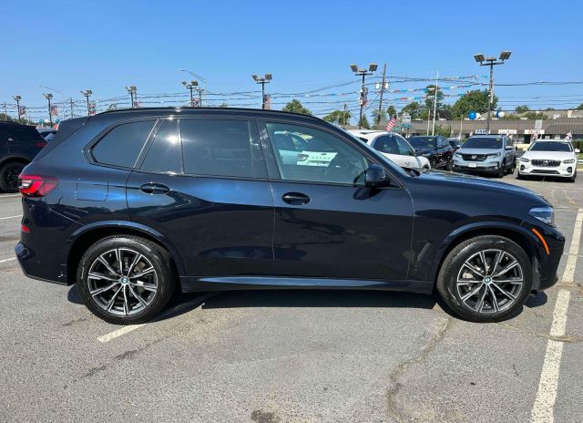 2022 BMW X5 xDrive40i Sports Activity Vehicle