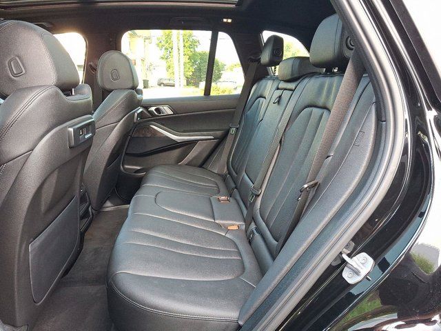2022 BMW X5 xDrive45e
