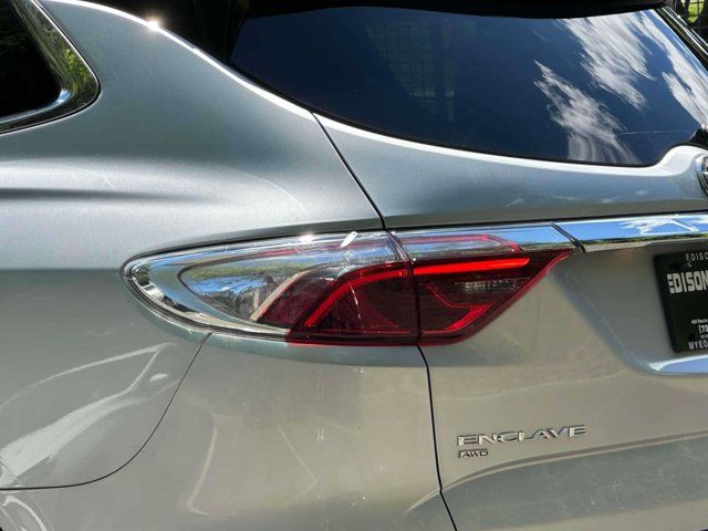 2022 Buick Enclave Essence
