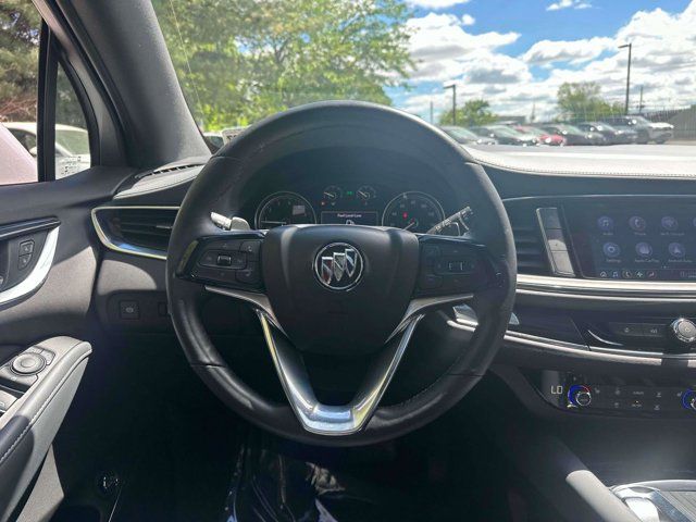 2022 Buick Enclave Essence