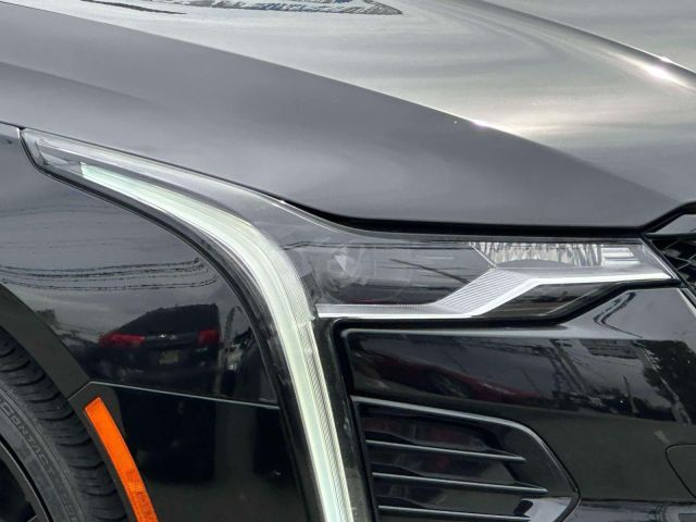 2022 Cadillac CT4-V 4dr Sdn