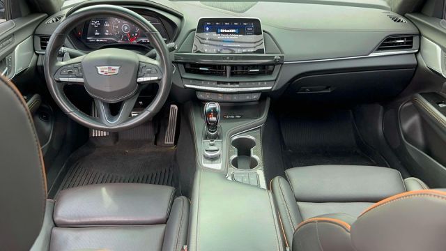 2022 Cadillac CT4-V 4dr Sdn