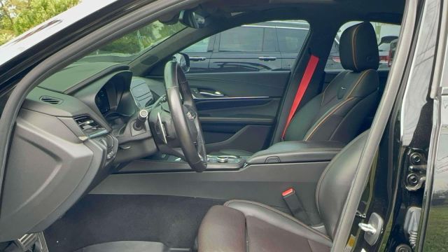 2022 Cadillac CT4-V 4dr Sdn