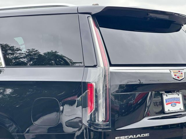 2022 Cadillac Escalade 4WD 4dr Premium Luxury