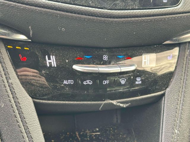 2022 Cadillac XT5 AWD 4dr Luxury 2022 Cadillac XT5 AWD 4dr Luxury