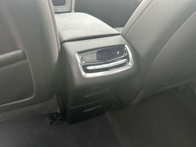 2022 Cadillac XT6 AWD 4dr Premium Luxury