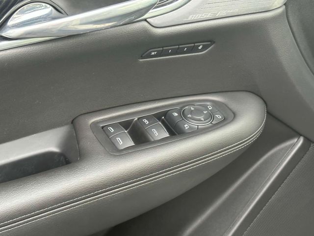 2022 Cadillac XT6 AWD 4dr Premium Luxury