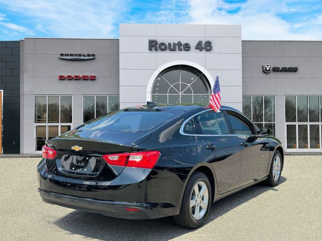 2022 Chevrolet Malibu 4dr Sdn LS w/1LS
