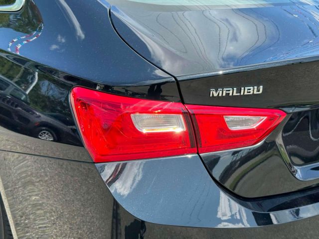 2022 Chevrolet Malibu 4dr Sdn LS w/1LS
