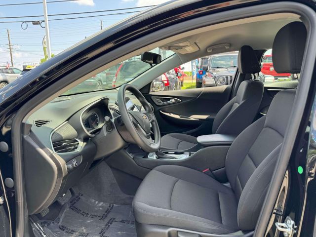 2022 Chevrolet Malibu 4dr Sdn LS w/1LS