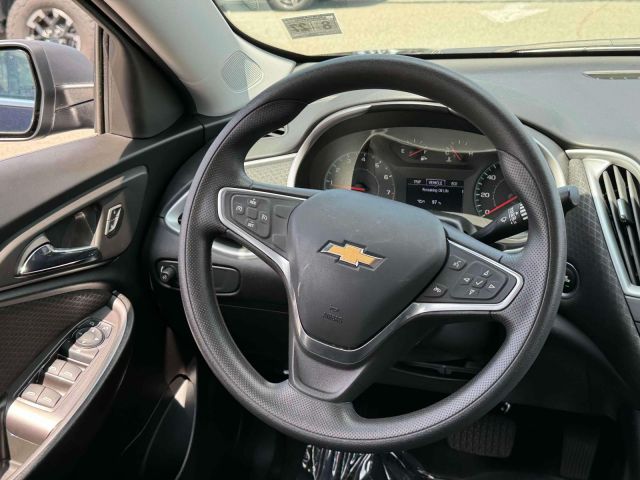 2022 Chevrolet Malibu 4dr Sdn LS w/1LS